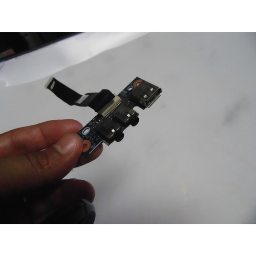 Placa Áudio + Usb Para Notebook Asus K43u Sem Vídeo Dedicado