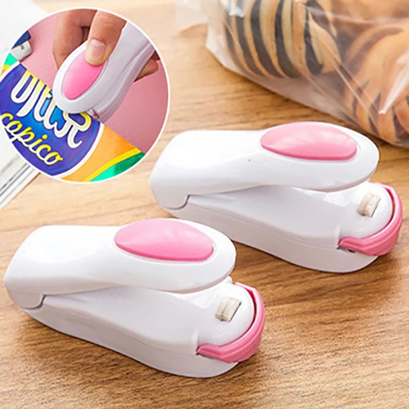 Mini Seladora De Sacos Plásticos C/ Imã Base P/ Geladeira Cozinha Vedar e Conservar Alimentos Seladora Portátil Máquina Pequena Mini Veda Lacra Sacolas Plásticas