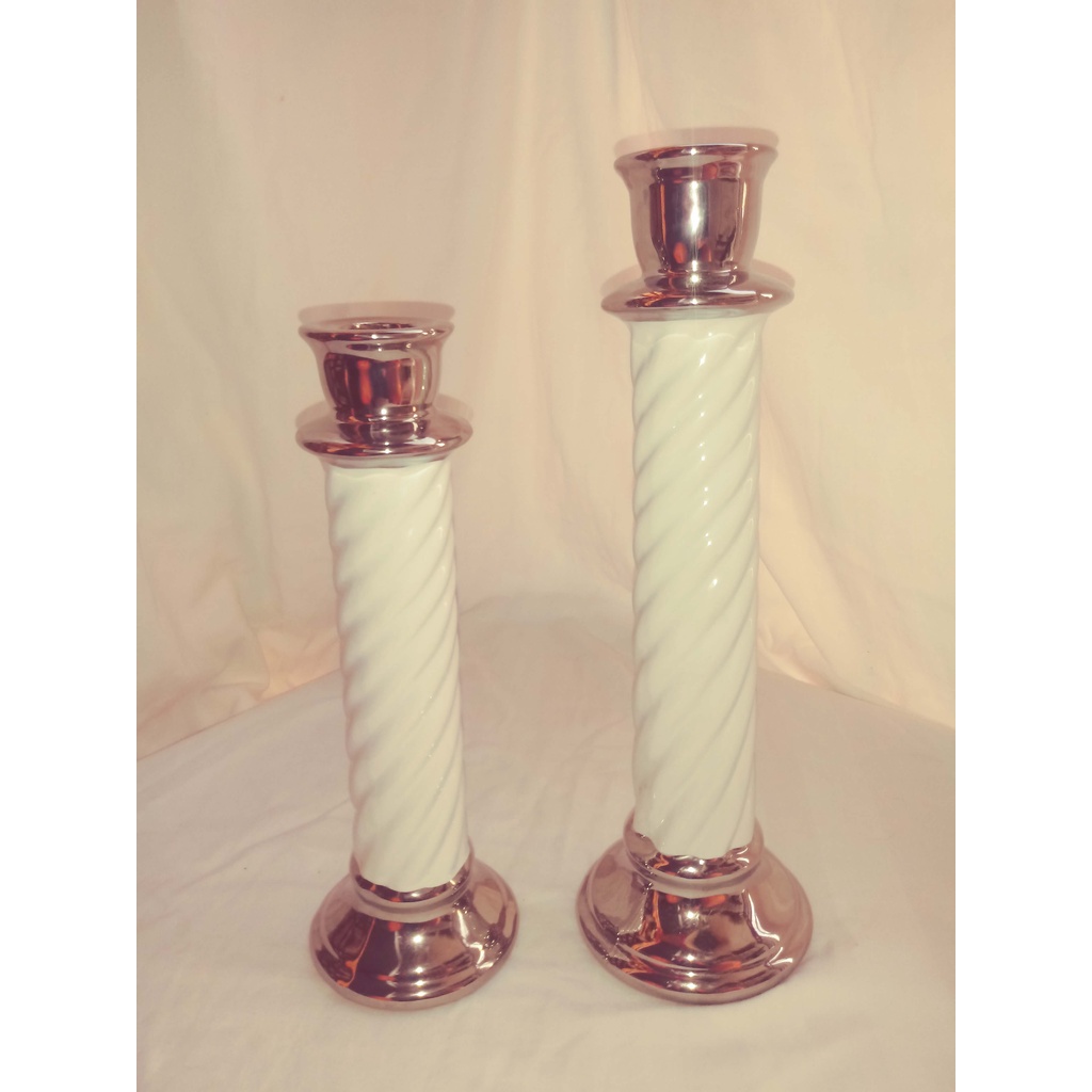 Par de castiçal antigo em porcelana / antiguidade / retrô / vintage