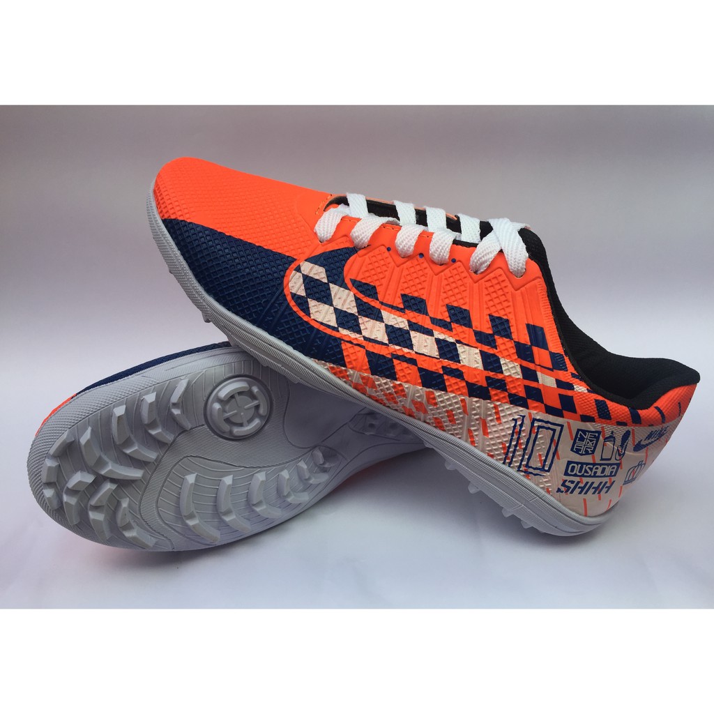 society quadra nike