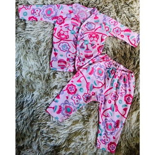 kit 2 conjuntos de Pijamas para bebê estampados Menino e Menina Manga longa