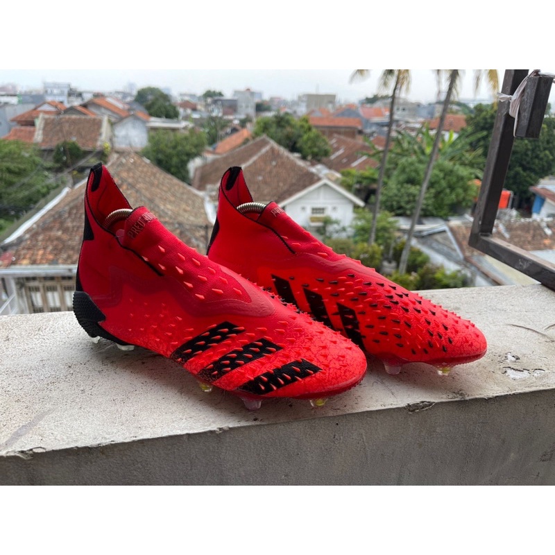 Adidas Glitch 19