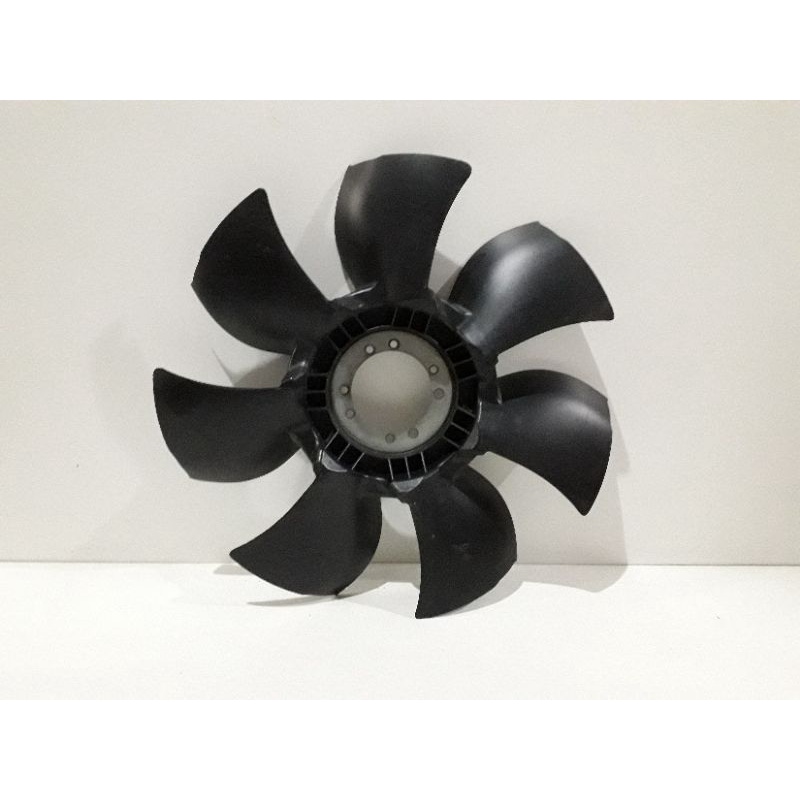 Helice Do Radiador Iveco Daily 70C17 3.0 Euro 5 2012 2013 2014 2015 Original