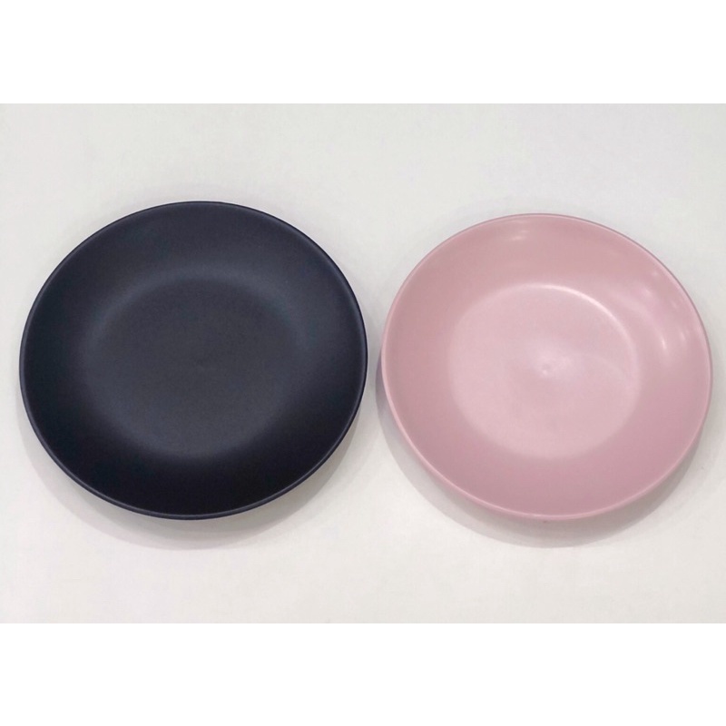 Prato Raso de Cerâmica Cronus Rosa /Preto (Unitário)