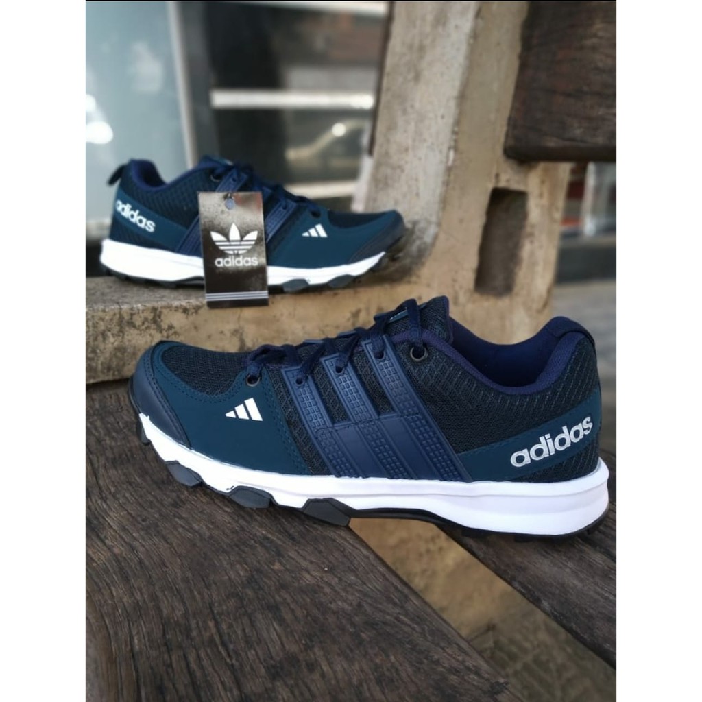 Adidas discount kanadia tr9