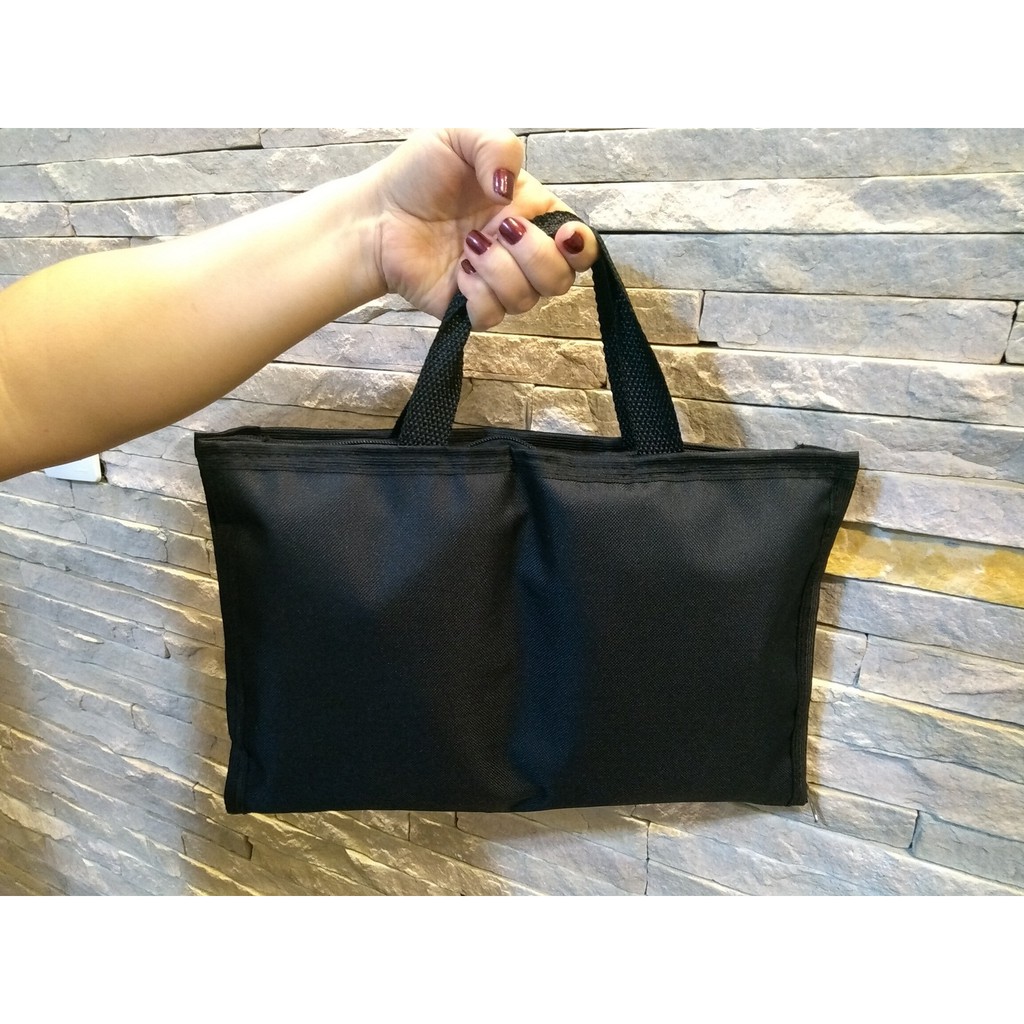 Bolsa Pasta Porta Esmaltes / Maquiagem Manicure Maquiador Domicilio preta para até 60 frascos COM bolsão interno