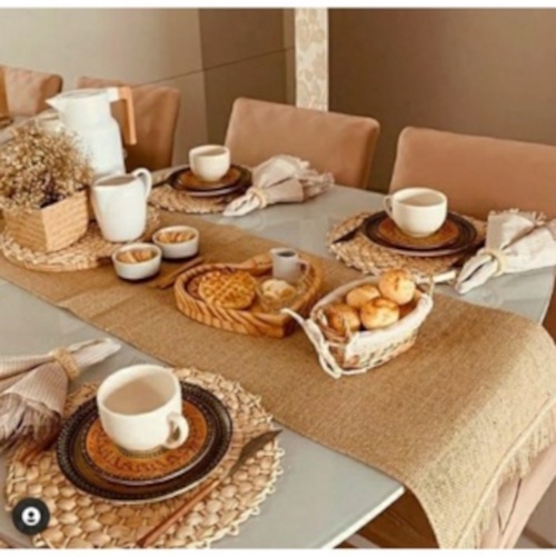 Trilho De Mesa /caminho De Mesa Rústico  De  Juta Disponível  Em Vários   Tamanhos  Com Acabamento Em Franja. em Oferta na Shopee