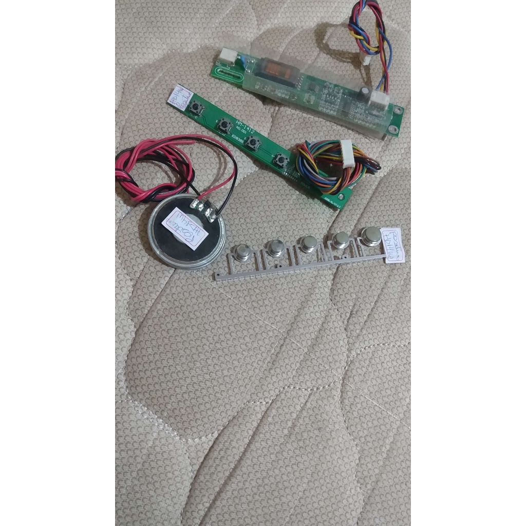 Partes Peças Usada p/unidade Monitor 14 polegadas positivo Hd14w Leia toda descrição Anuncio