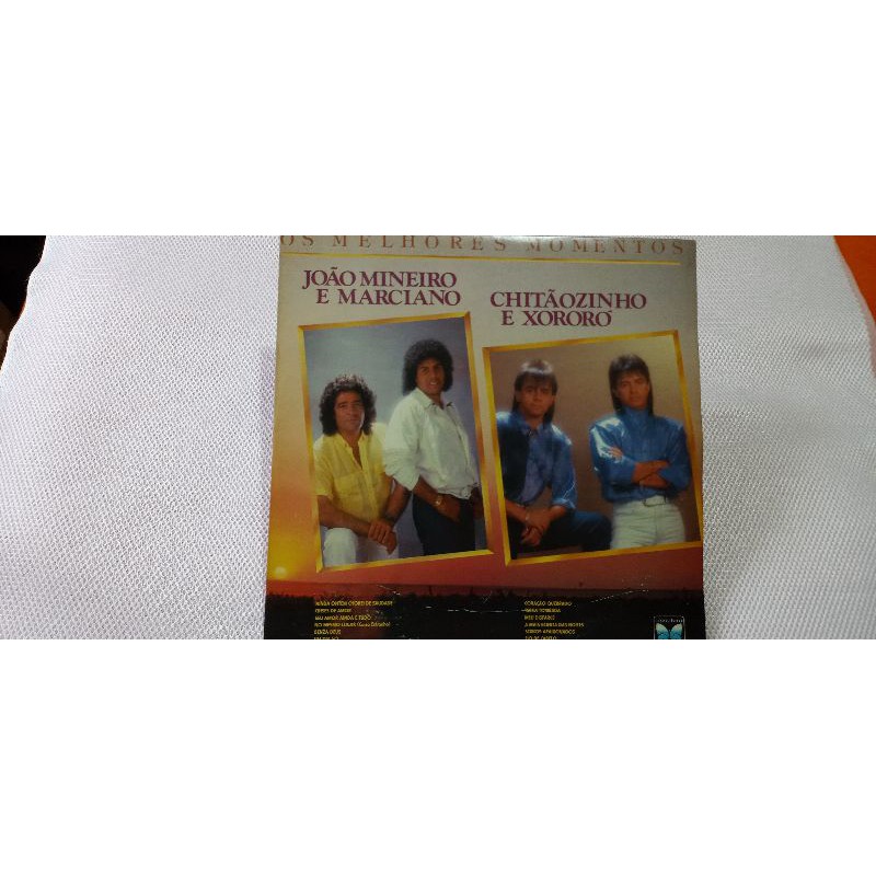 LP Os Melhores Momentos João Mineiro e Marciano/Chitaozinho e Xororo