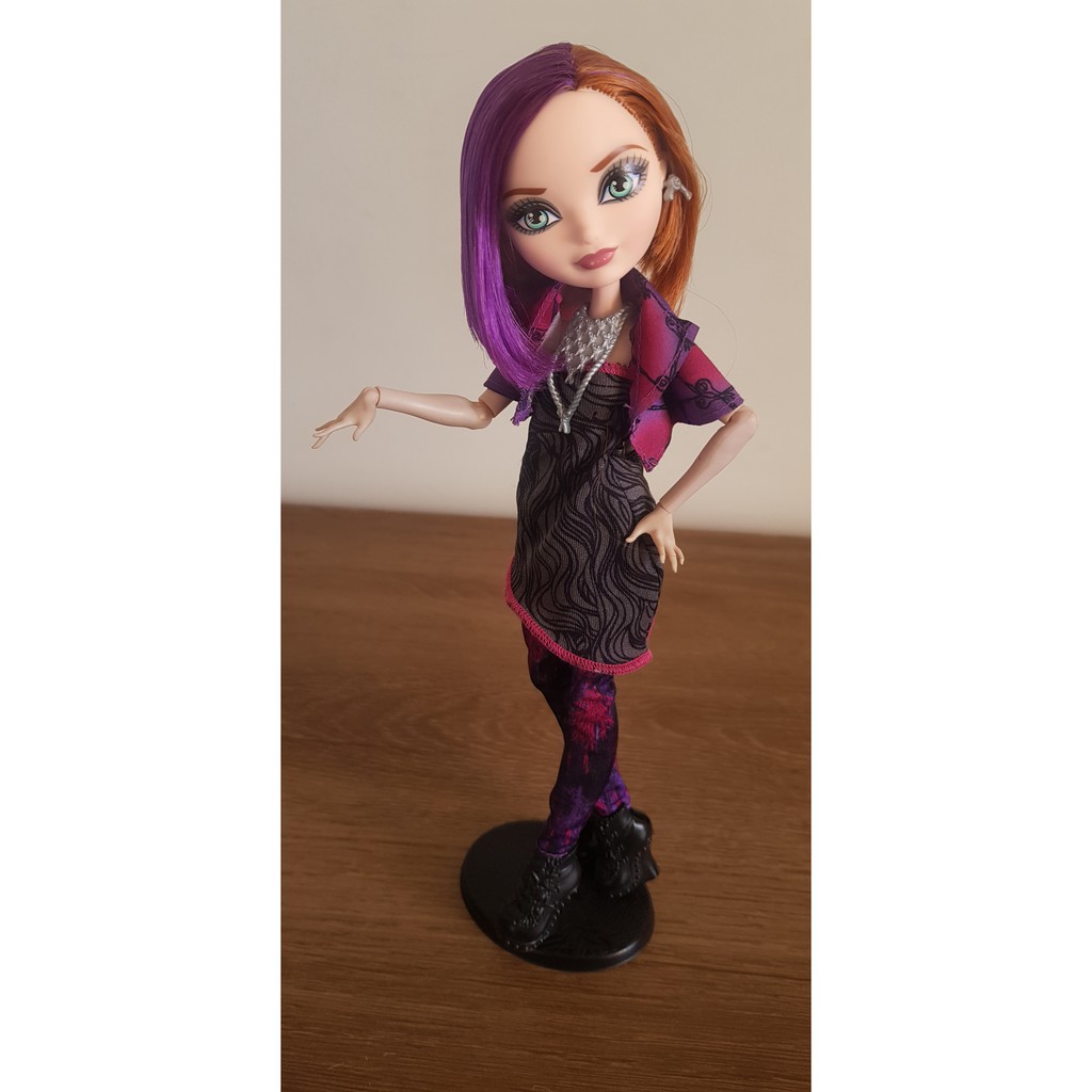 Boneca Ever After High Poppy O'Hair Through the Woods | Shopee Brasil
