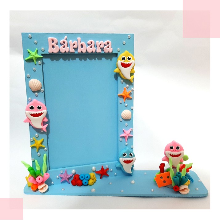 Porta retrato 10x15 com base longa fundo do mar shark mdf e biscuit