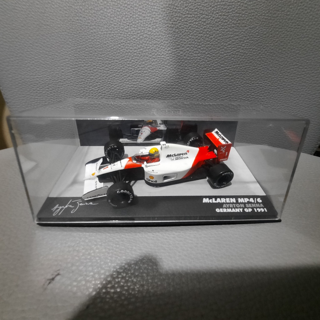 出群 Mclaren Mp4 12c Gt3 Team Art Grand Prix N 11 24h Spa 13 Leclerc Parisy Soucek White Minichamps 1 43 ミニカー Www Bebashairandbeauty Com