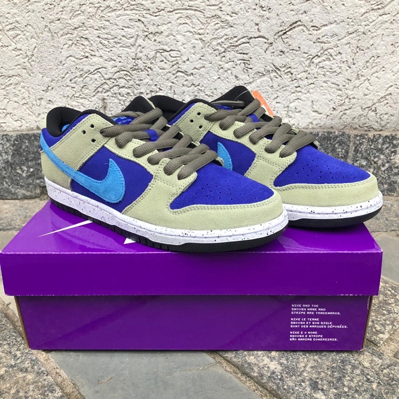 acg celadon dunks