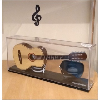Miniatura de Viola Caipira com Chapéu, Cristal