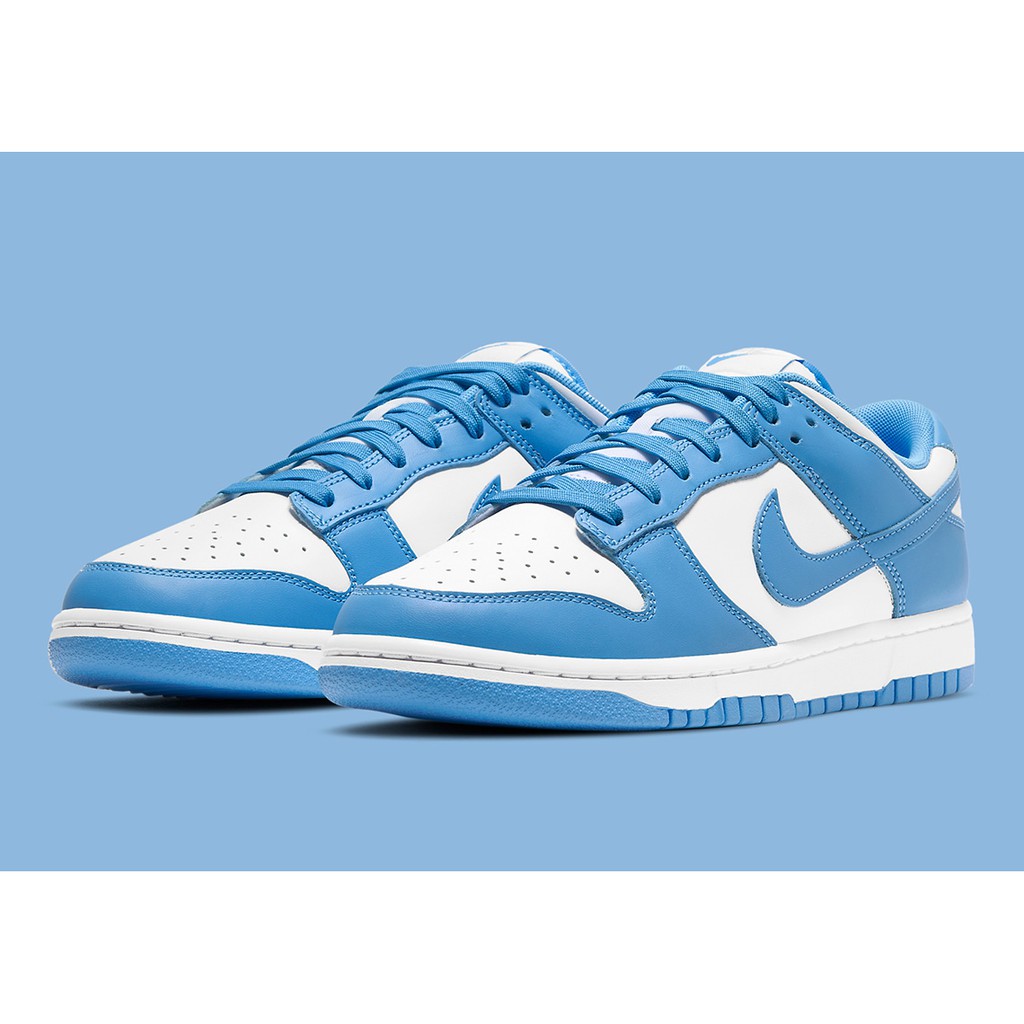 nike dunk lows unc