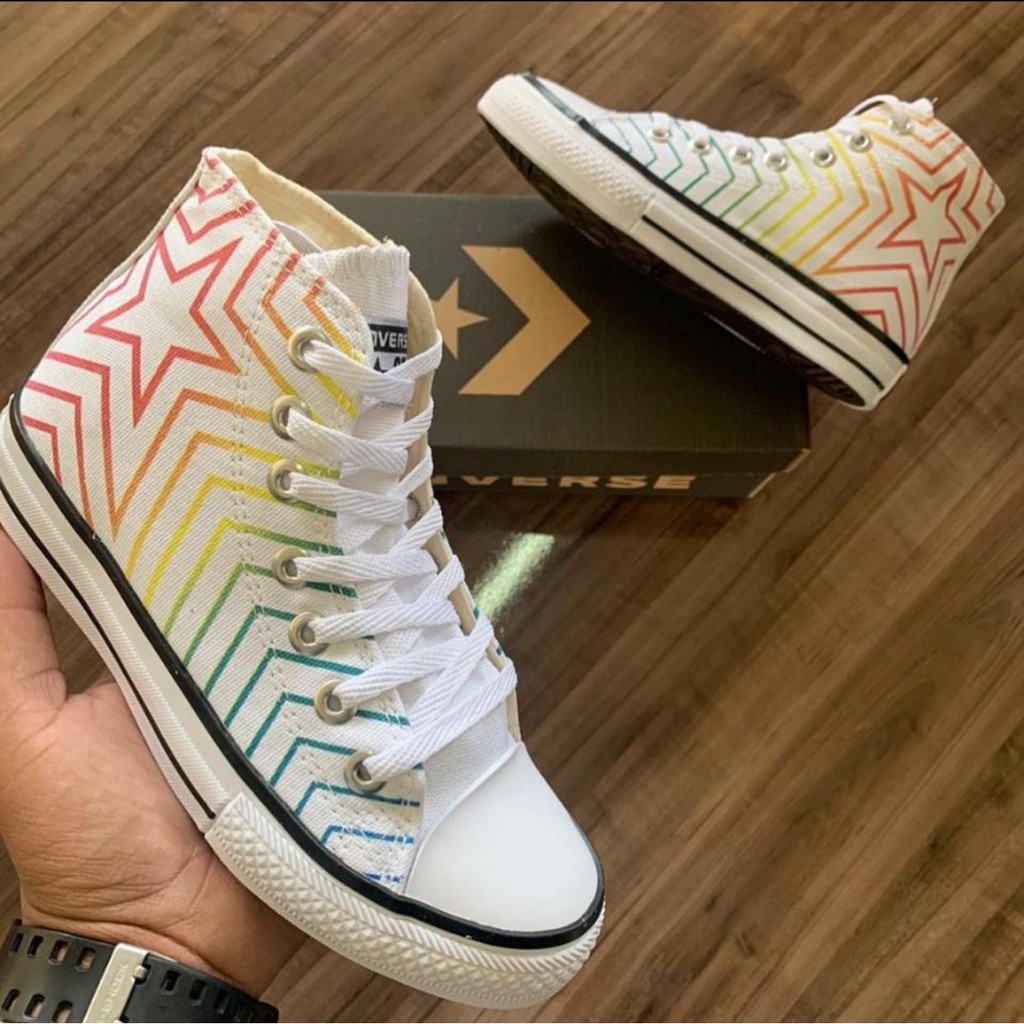 tenis all star colorido