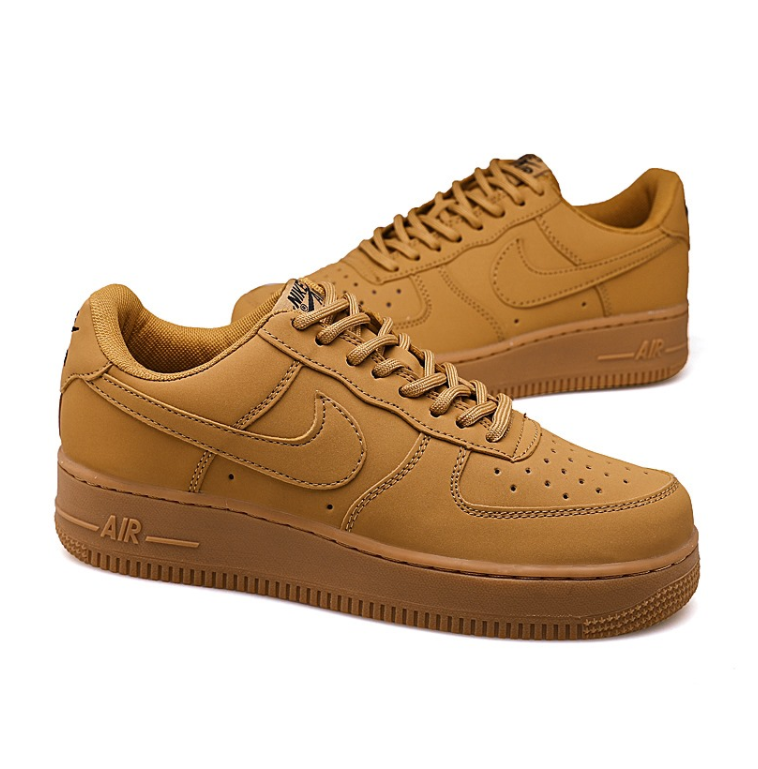 Tenis nike air force 2024 marrom