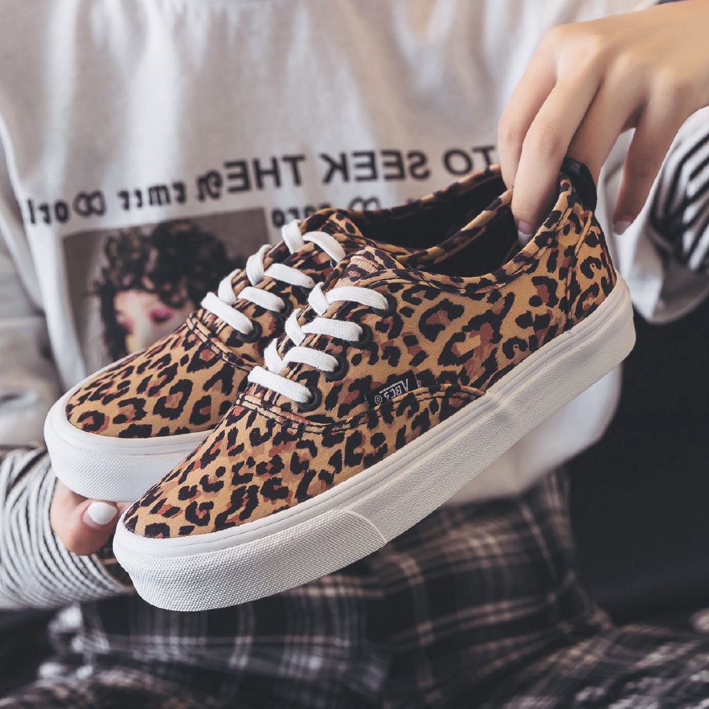 Calçado Tênis Feminino Vans Clássico Old School de Onça Esportivo Sem Cadarço | Shopee Brasil