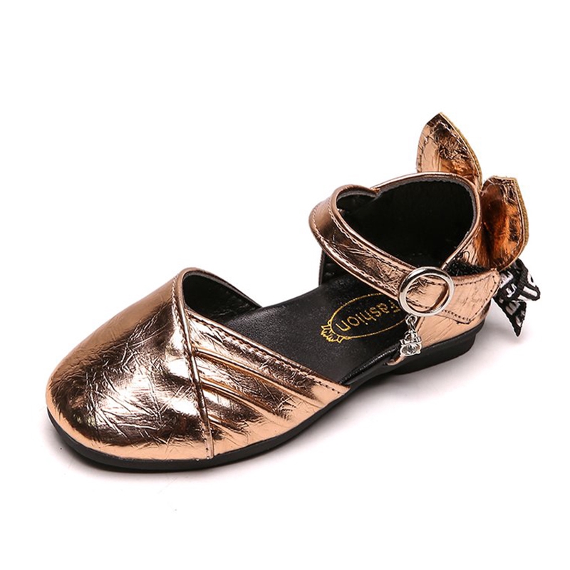 sapato de criança de 8 anos