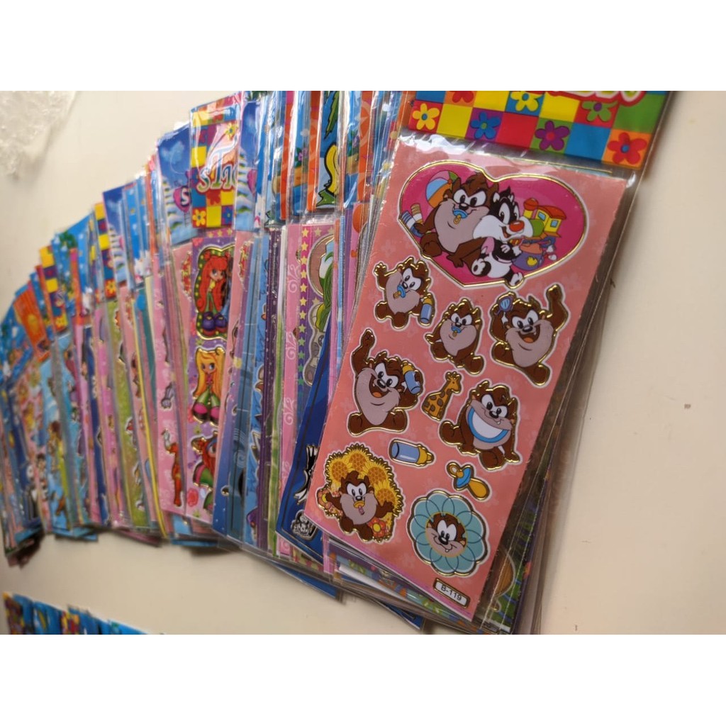 Adesivos Sticker Infantis Filmes Variados 50, 100 e 200 cartelas