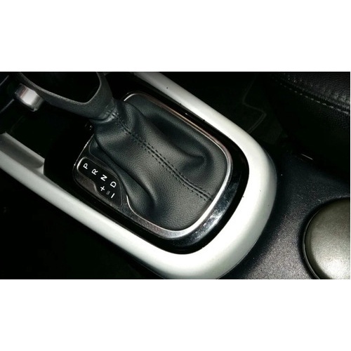 Coifa Câmbio Kia Soul Automático 2013 ( Sem Moldura )
