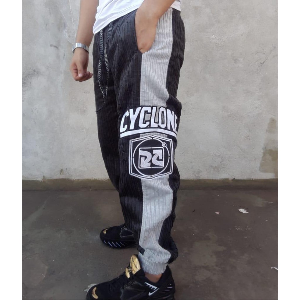 Calça Cyclone