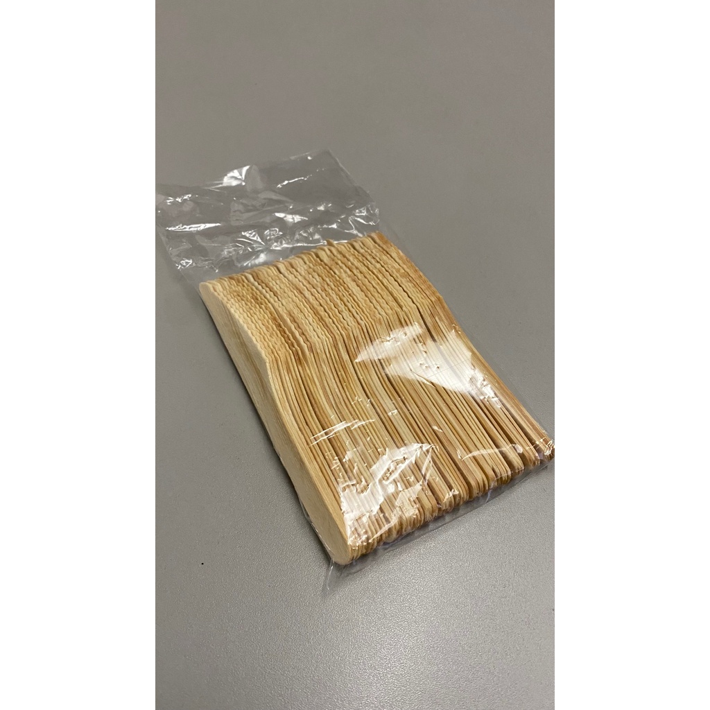 Faca Refeição descartável de madeira 16 cm Pacote c/ 50 unidades em Oferta na Shopee