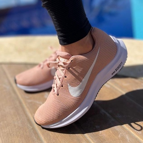 Tênis nike 2024 feminino nude