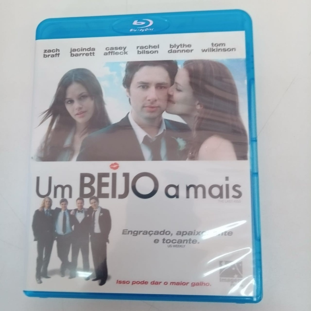 UM BEIJO A MAIS - ISSO PODE DAR O MAIOR GALHO /BLUE-RAY DISC produtora TONY GOLDWIN
