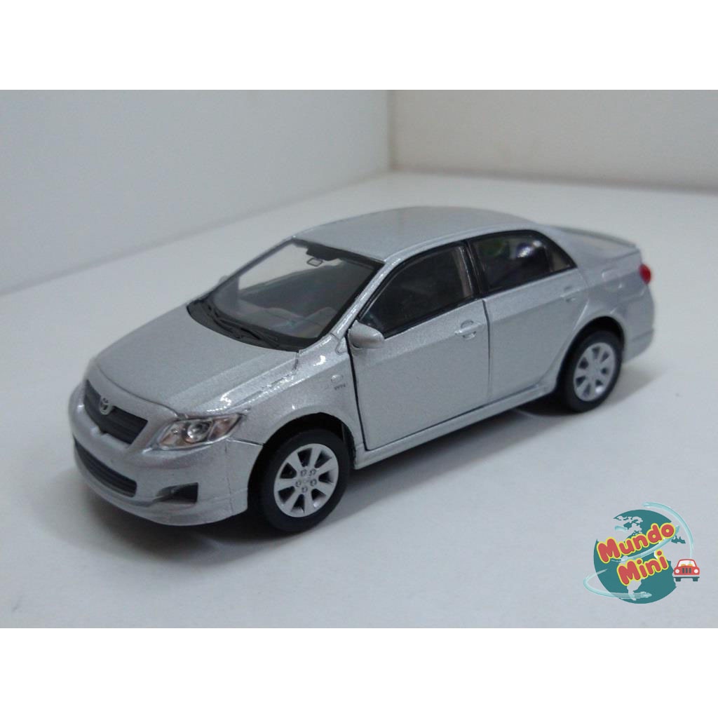 Miniatura carro Toyota Corolla escala 1:36 Welly