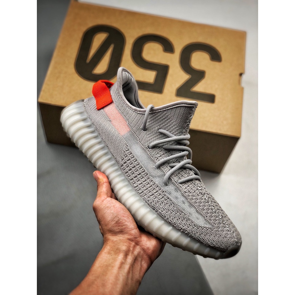 adidas yeezy con luz