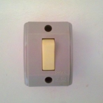 Interruptor 01 Tecla Simples De Sobrepor Pc Com 04 Unidades