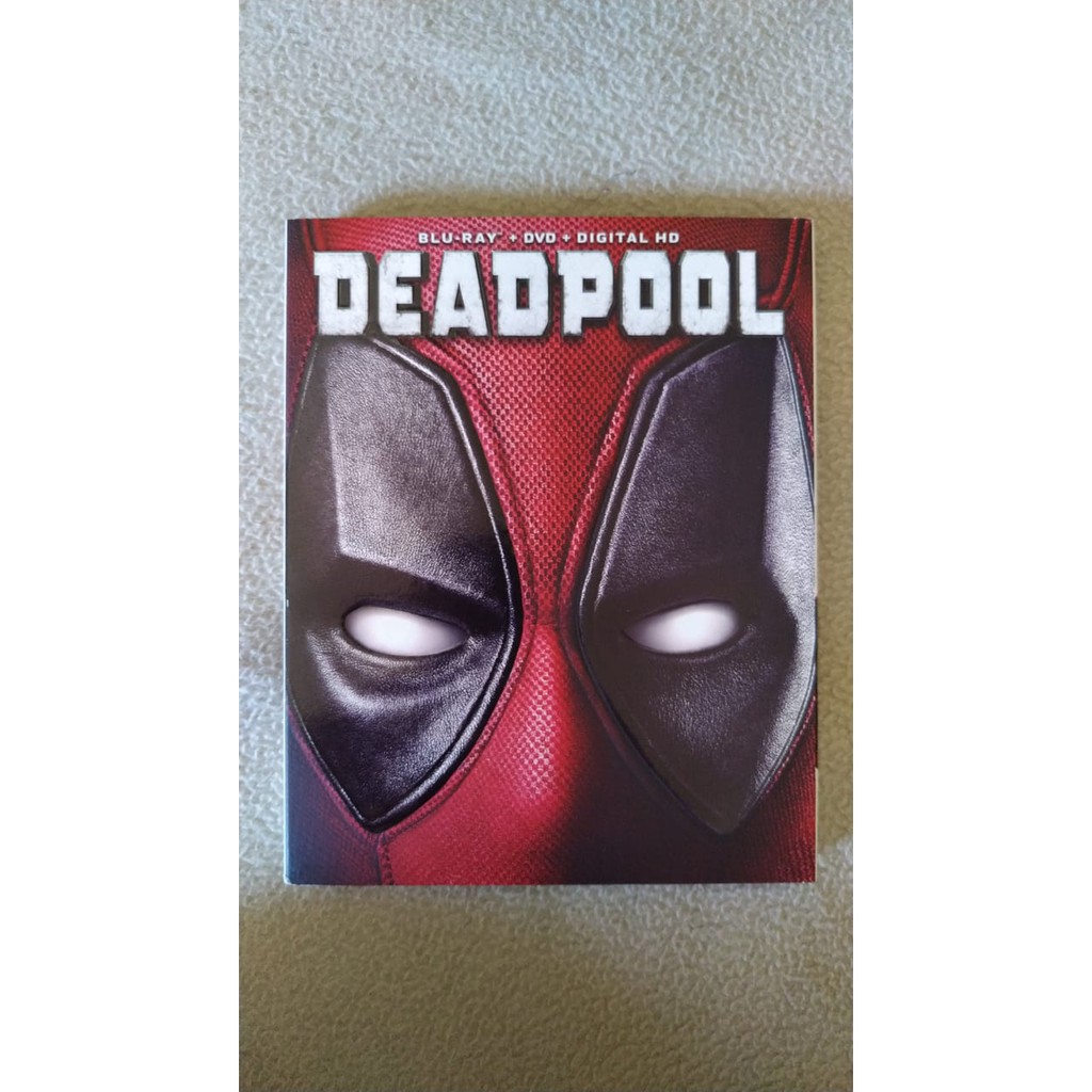 Blu-ray Bluray Deadpool (Luva em alto relevo e texturizada) - Com áudio e legendas em Português