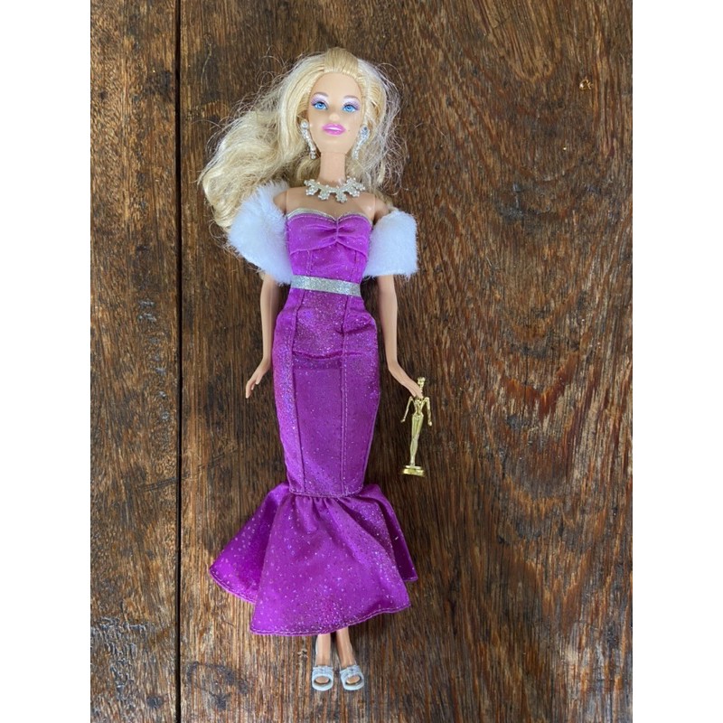 Odorless Alarming Spelling Barbie Oscar | Shopee Brasil