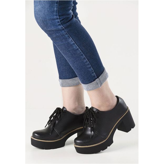 Oxford Fechado Sacolei Com Sola De Vira Preto Sintético ou Verniz em Oferta na Shopee