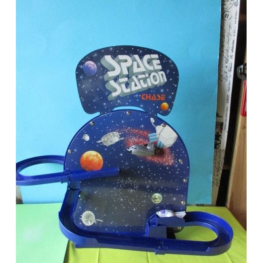 brinquedo raro Space Station Chase Rocket circuito com 2 naves espaciais único