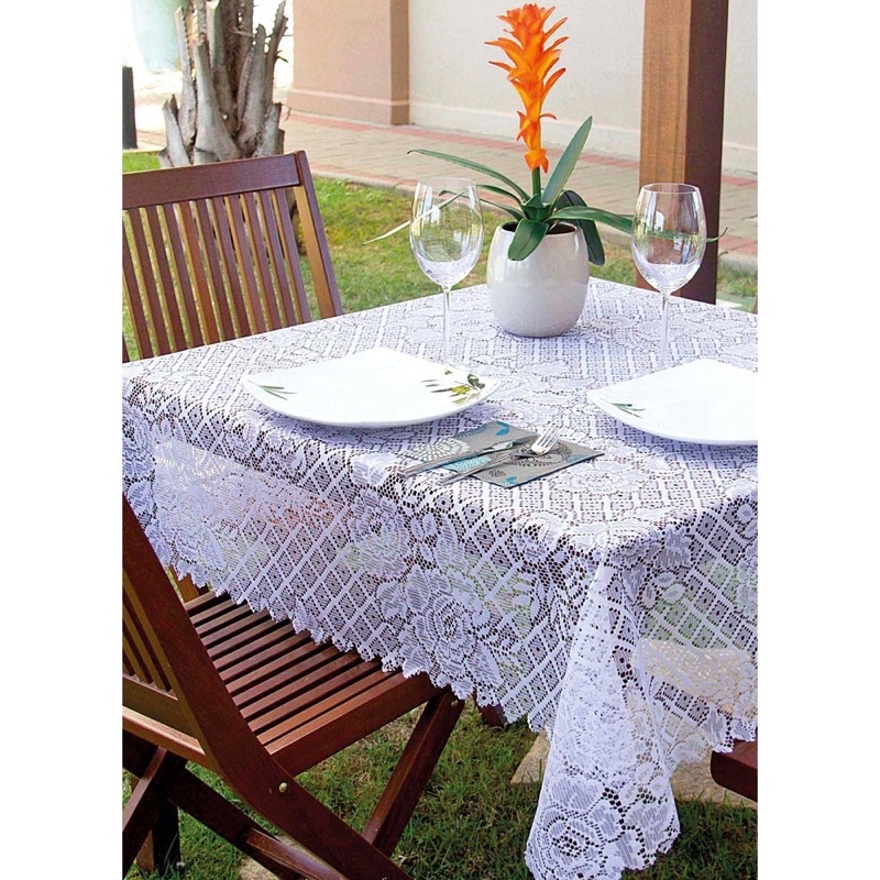 Toalha de Mesa Quadrada de Renda Branca 140x140m Para 4 Lugares