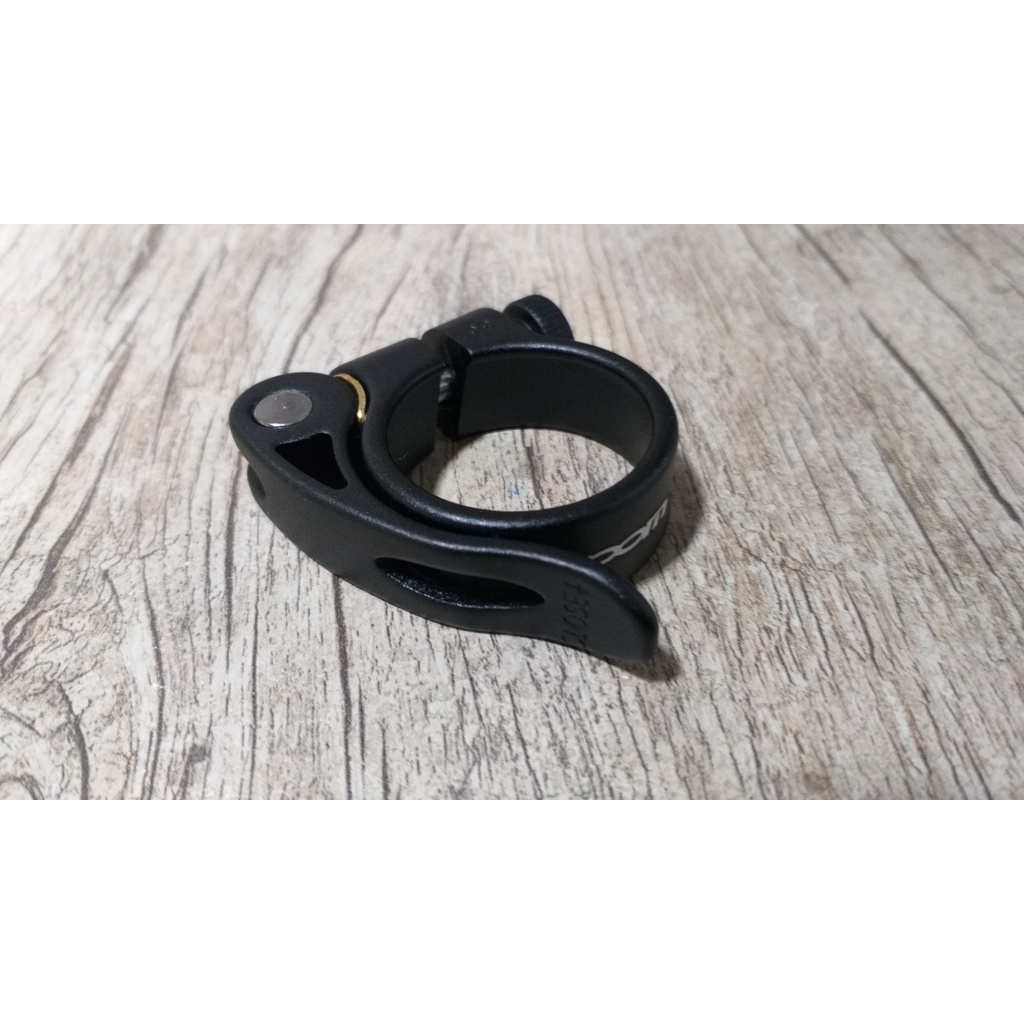 Abraçadeira de Canote Zoom 34.9mm C/Blocagem Alumínio MTB Speed Bike