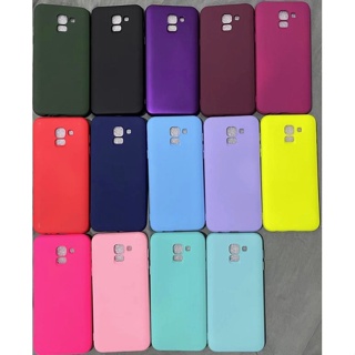 KIT - Capa Capinha Case Samsung Galaxy J6 Samsung Silicone Aveludado Proteção de Câmera em Oferta na Shopee