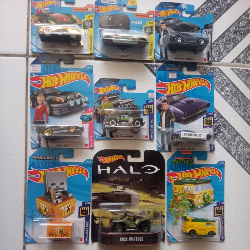 Carrinhos Hot Wheels Originais Coleção Temáticos COD1 - Escorrega