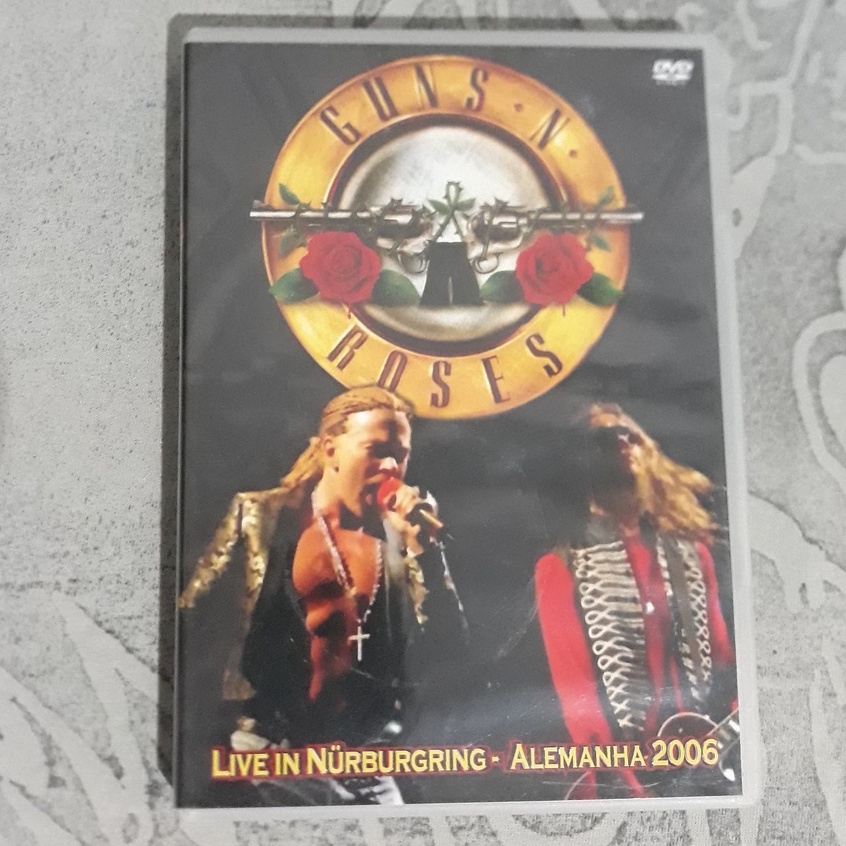 DVD GUNS 'N' ROSES - LIVE IN NÜRBUBRING/ALEMANHA 2006 - EM ÓTIMO ESTADO