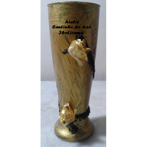 Taça acrílica champanhe para Pomba Gira ou Ciganas - craquele dourada com preto