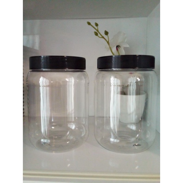 03 Potes Pet Plástico 1 litro  C/Tampa Preta Conservas Grãos Biscoito em Oferta na Shopee