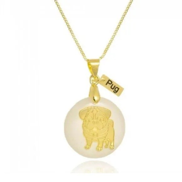 Colar Resina Raça Pet Pug Folheado em Ouro 18k