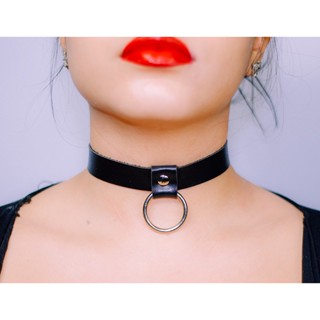 Colar FABIANE preto Choker em Couro com Argola em Oferta na Shopee