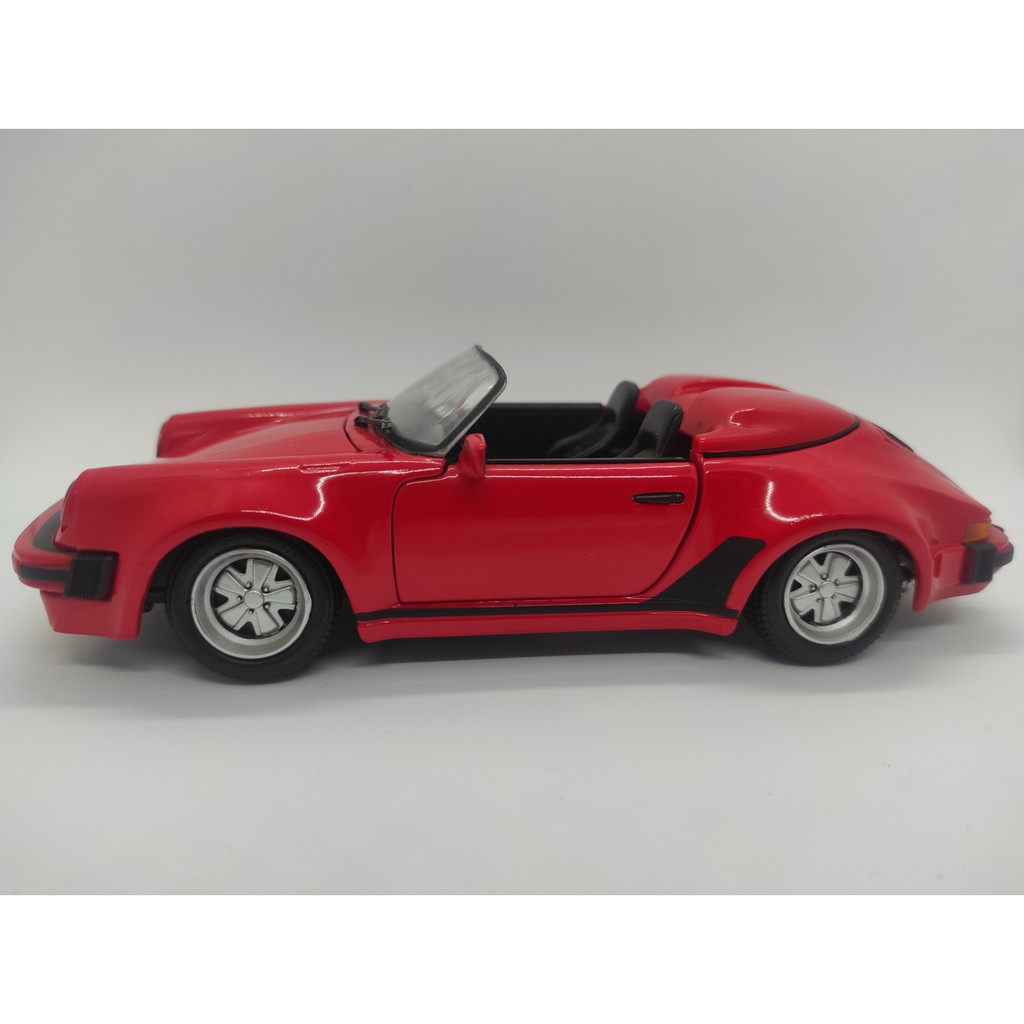 Leia o Anúncio - Miniatura Carro Carrinho Colecionável Coleção Porsche 911 Carrera Conversível Escala 1/24 Maisto Antigo Raridade