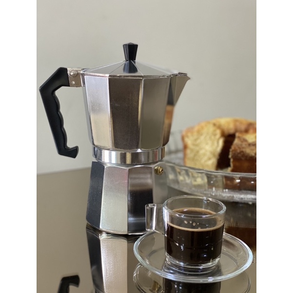 Cafeteira Italiana 450 Ml 9 Xícaras Cafeteira Italiana Faz 9 Xicaras (450ml) Moka Café Expresso em Aluminio - Envio Rápido!