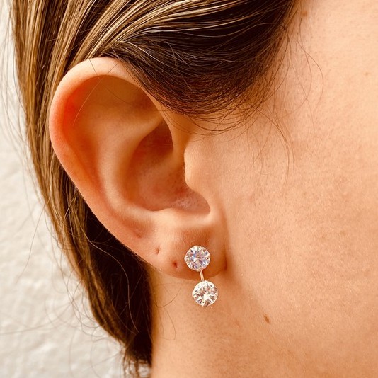 Brinco De Prata 925 Legítima Estilo Piercing Com 2 Pedras De Zircônias 6 mm em Oferta na Shopee