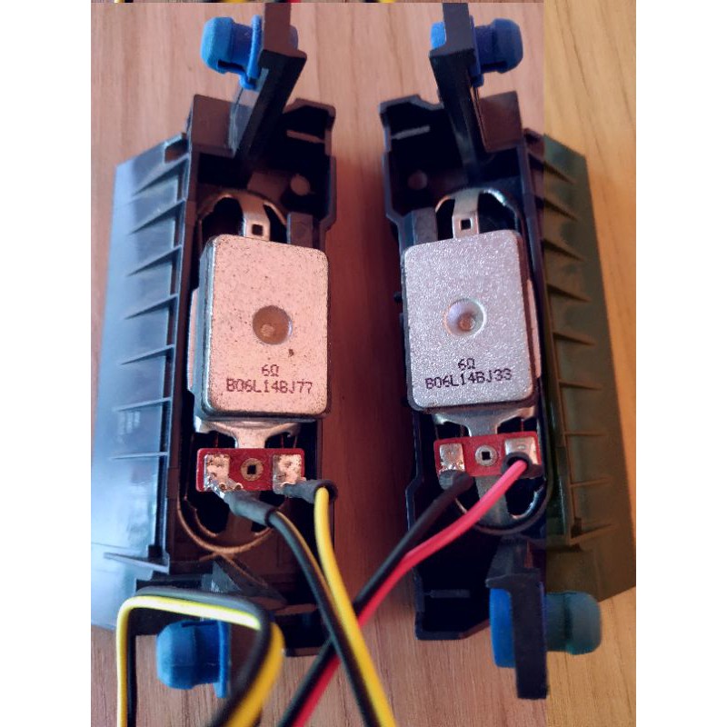 Par Alto Falantes Tv Samsung Modelo Un32j4300ag  Un32j4290 Un42j4000