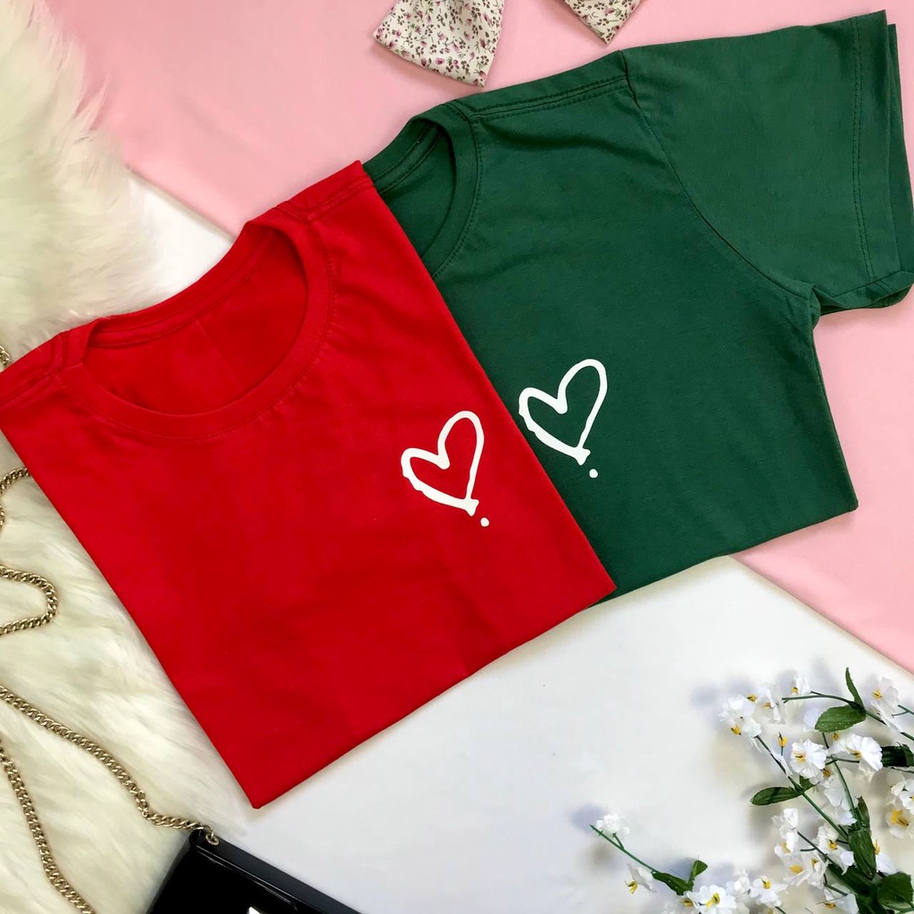 T-Shirt Feminina Básica 100% Algodão Gola Redonda Confortável Camiseta Casual Dia a Dia Coração Peito